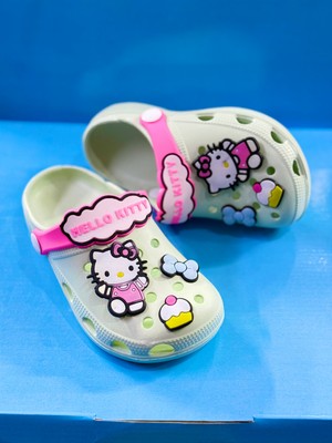 Çocukça Moda Kız Çocuk Kaymaz Taban Terlik Sandalet ( Hello Kitty Süsleri Hediye )