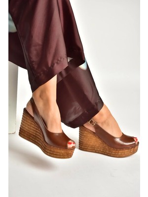 Fox Shoes Y996553560 Taba Rustik Dolgu Topuklu Kadın Ayakkabı