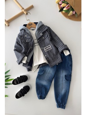 Miniğimin Cicileri Babyland Kapüşonlu Sweatshirtlü Ekose Ceketli Kot Pantolonlu Erkek Çocuk 3’lü Kombin Takım - Lacivert