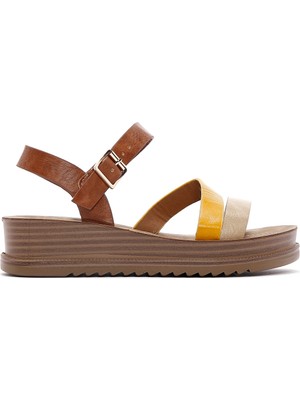 Derimod Kadın Taba Bilekten Bantlı Kalın Tabanlı Sandalet 26SFE461518