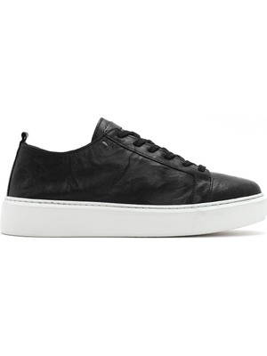 Derimod Erkek Siyah Bağcıklı Kalın Tabanlı Baskılı Deri Sneaker 26SFD688326