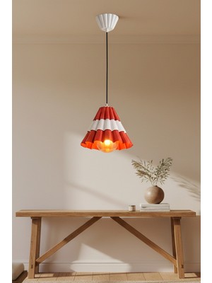 Allians Kırmızı ve Beyaz Metal Tekli Sarkıt Avize, Şık ve Modern Tasarım