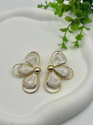 Badiva.co Sedefli Tasarım Çiçek Küpe