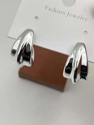 Badiva.co Özel Seri Şeritli Damla Küpe 2.5cm Silver