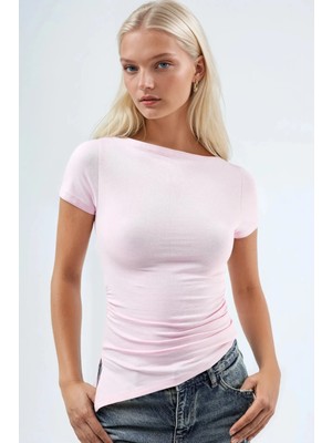 Hiccup Kadınlar BUSEM Slim Fit Yırtmaç Detaylı Dökümlü Bluz Toz Pembe