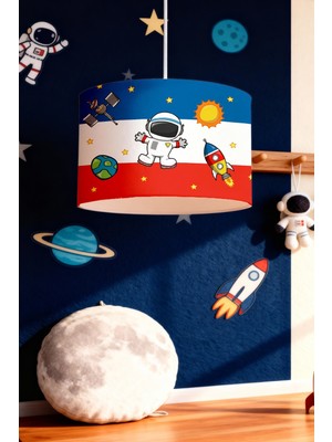 Allians Renkli Uzay ve Minik Astronot Desenli Çocuk Odası Avizesi