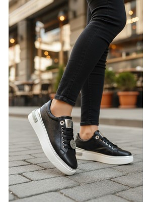 Enoch Gold Detaylı Kabartma Dokulu ve Işıltılı Amblem Aksesuarlı Kadın Sneaker