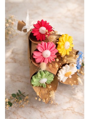 Calinda Candles El Yapımı Papatya Mum Buketi %100 Soya Wax – Dekoratif Çiçek Mum Hediye Seti