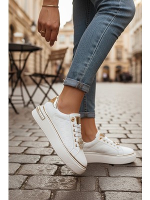 Enoch Gold Detaylı Kabartma Dokulu ve Işıltılı Amblem Aksesuarlı Kadın Sneaker
