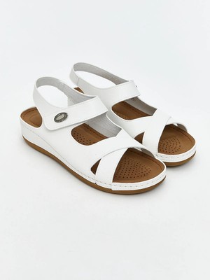 Lc Waikiki Yeni Sezon Deri Görünümlü Kadın Sandalet