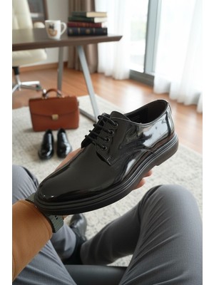 Enoch Modern Kesim Erkek Çocuk Için Parlak Doku ve Klasik Bağcıklı Düğün ve Okul Kundurası