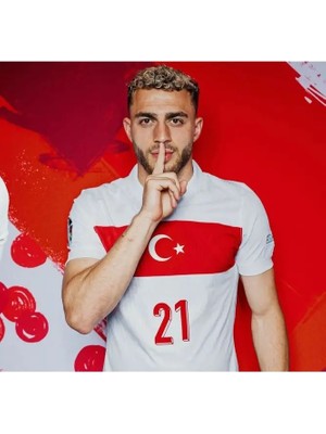 Legent Lady Türkiye Euro 2024 Barış Alper Yılmaz Forması (Beyaz)
