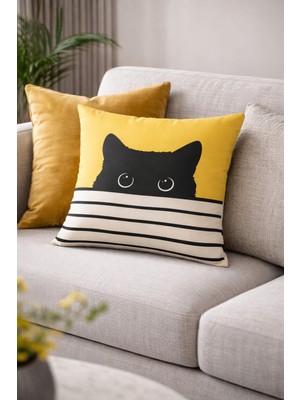 Sarı ve Siyah Renk Kedili Çift Taraflı Kırlent Kılıfı SHKRL064