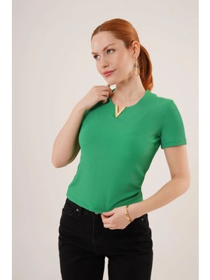 Hiccup Kadın Janes V Yakalı, Dar Kesim, Fitilli, Aksesuar Detaylı Bluz Yeşil
