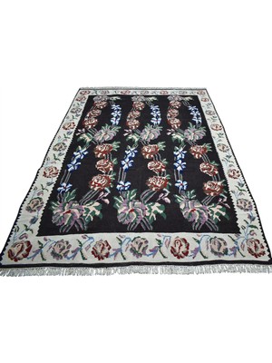 Zehra Abla Halı Yeni El Dokuma Şaheser Güllü Çiçekli Karabağ Yün Kilim 7001