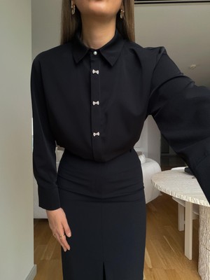 Qimya Butik Egzotik Asortik Kadın Kurdele Taş Detaylı Krep Şifon Uzun Kol Klasik Bluz