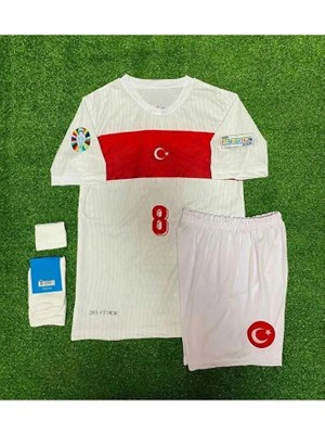 Legent Lady Türkiye Arda Güler 8 Numara Yeni Sezon Çocuk Forması 4 Lü Set Çorap-Bileklik Hediyeli Asf