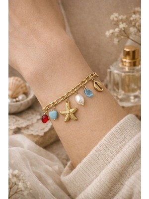 Liora Dünyası Kadın Gold Renk Deniz Yıldızı ve Kabuk Figürlü Paslanmaz Çelik Charm Bileklik