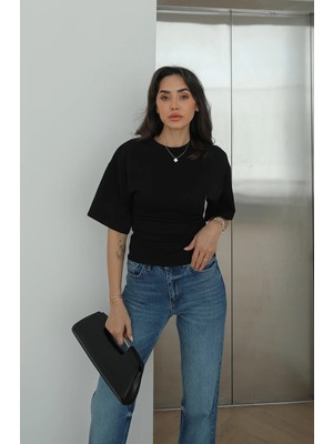 Havoş Siyah Yanları Büzgülü Tişört