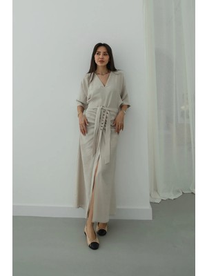 Havoş Bej Önü Düğme Detaylı Kuşaklı Elbise