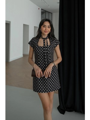Havoş Acı Kahve Puantiye Desenli Şortlu Elbise