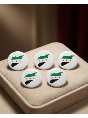 Zaytoon 5\'lu Suriye Haritası Içinde Yeni Bayrağı Yuvarlak Rozeti 44 mm A300025-05