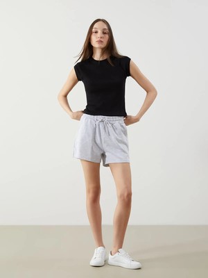 Lc Waikiki Yeni Sezon Beli Lastikli Kadın Şort