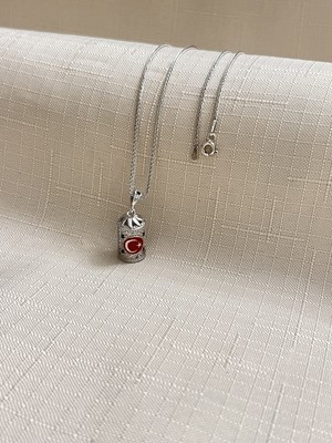 Türk Bayrağı  Işlemeli 925 Ayar Gümüş Kolye