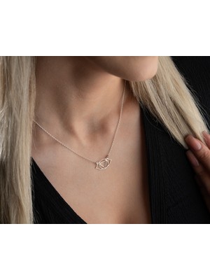 Üçüncü Göz Çakra Kolye – Sezgi, Farkındalık ve Manevi Denge