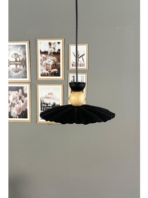 Allians Modern Siyah Metal ve Ahşap Sarkıt Avize ile Şık Aydınlatma