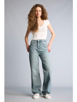 DeFacto 90's Wide Leg Yüksek Bel Uzun Jean Yıkamalı Pantolon H0131AX26SP