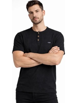 Erkek Waffle Dokulu Likralı Henley Yaka Düğmeli Regular Fit Kısa Kollu T-Shirt - Siyah
