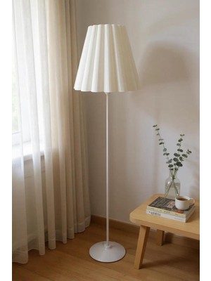 Allians Modern Şık Iskandinav Tarz Lambader, Metal Ayaklı Oturma ve Yatak Odası Aydınlatması