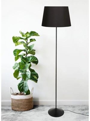 Allians Şık Metal Tek Ayaklı Siyah Lambader, Modern ve Zarif Aydınlatma