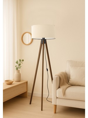 Allians Beyaz Yuvarlak Kumaş Silindir Başlık Ahşap Üç Ayaklı Lambader