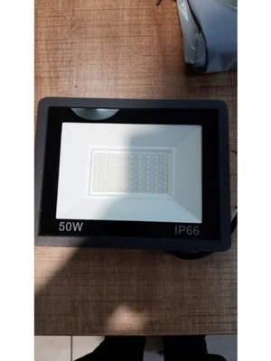 Allians 50W Smd LED Projektör, Beyaz, Yüksek Parlaklık ve Enerji Tasarrufu