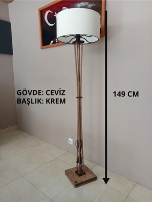 Allians Ebatlı Ahşap Lambader ile Şık ve Sıcak Aydınlatma Sağlar