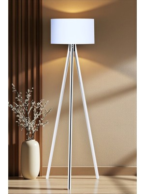 Allians Şık Ahşap Gövdeli Beyaz ve Siyah Detaylı Modern Lambader