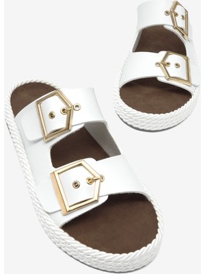 Tonny Black Kadın Beyaz Rahat Kalıp Hazır Taban Tokalı Terlik