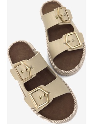 Tonny Black Kadın Bej Rahat Kalıp Hazır Taban Tokalı Terlik