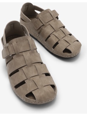 Tonny Black Erkek Bej Rahat Kalıp Poli Taban Kapalı Sandalet