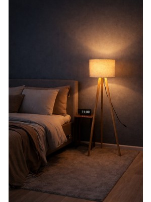 Allians Şık 3 Ayaklı Tripod Lambader ile Ev Dekorasyonunuza Zarif Dokunuş