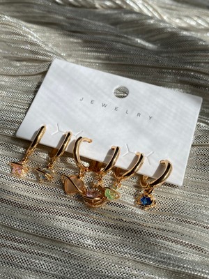 Xuping Kadın Gold Renk Çelik 6'lı Çoklu Renkli Taşlı Yıldız Gezegen Küpe Seti