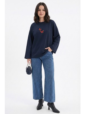 inStyle Kelebek Nakışlı Oversize Lacivert Sweat
