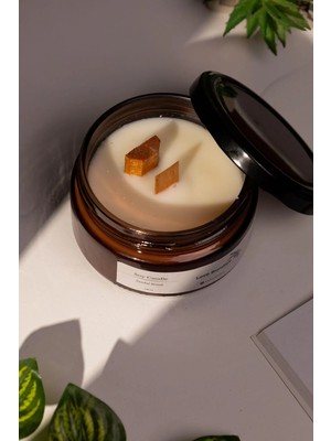 Love Bundles El Yapımı Sandal Ağacı Kokulu %100 Soya Wax Mumu (230ML)