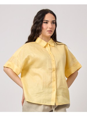 Hugo Kadın Gömlek Yaka Düğme Kapama Saten Parlak Kumaş Kısa Kol Sarı Bluz 50537918-736
