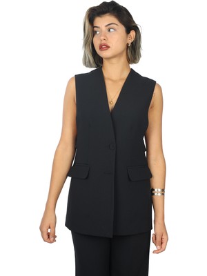 Kadın Derin V Yaka Cep Detaylı Siyah Yelek NAAR91707-SİYAH