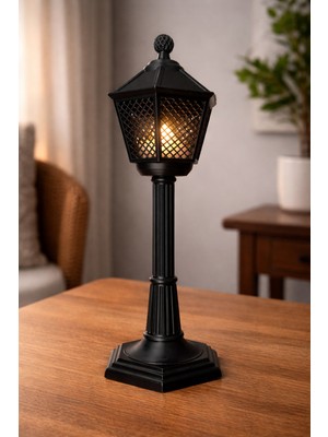 Allians Vintage LED Masa Lambası, Siyah Dekoratif Sokak Lambası Mumluğu