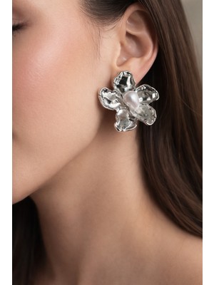 Xuping Jewelry Gümüş Kaplama Incili Çiçek Küpe Dövme Metal Dokulu Antik Bijuteri Küpe