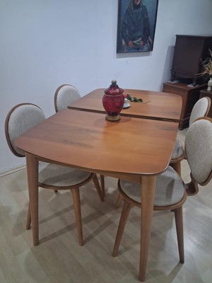 Bengi Ankara Mobilya Masa Sandalye 90643 Retro Ayak Model Kayın Retro Açılır Parlak Açık Ceviz Tabla